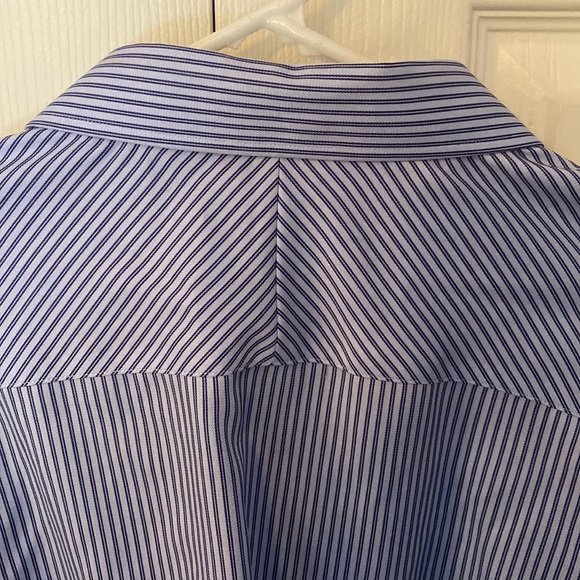 Joseph Abboud Men’s (size 34/35 neck 19) Navy Striped Dress Shirt - Picture 5 of 5